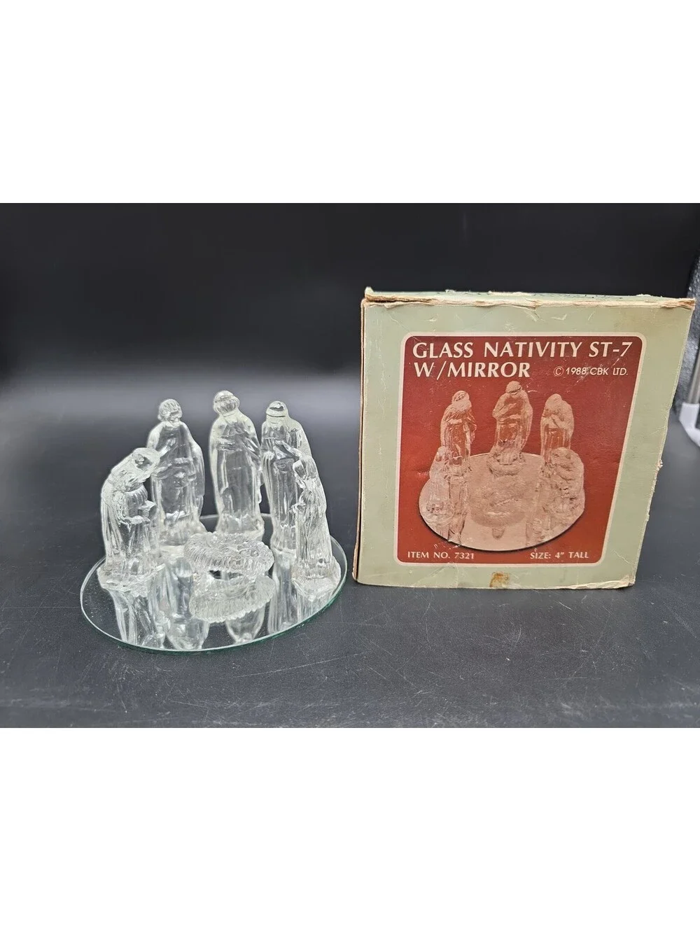 Vtg 1988 Glass Nativity Set ST-7 W/ Mirror Baby Jesus Madonna Joseph 4